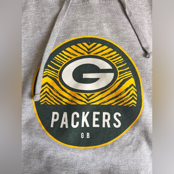 Green Bay Packers Hoodie - Picture 3 of 6